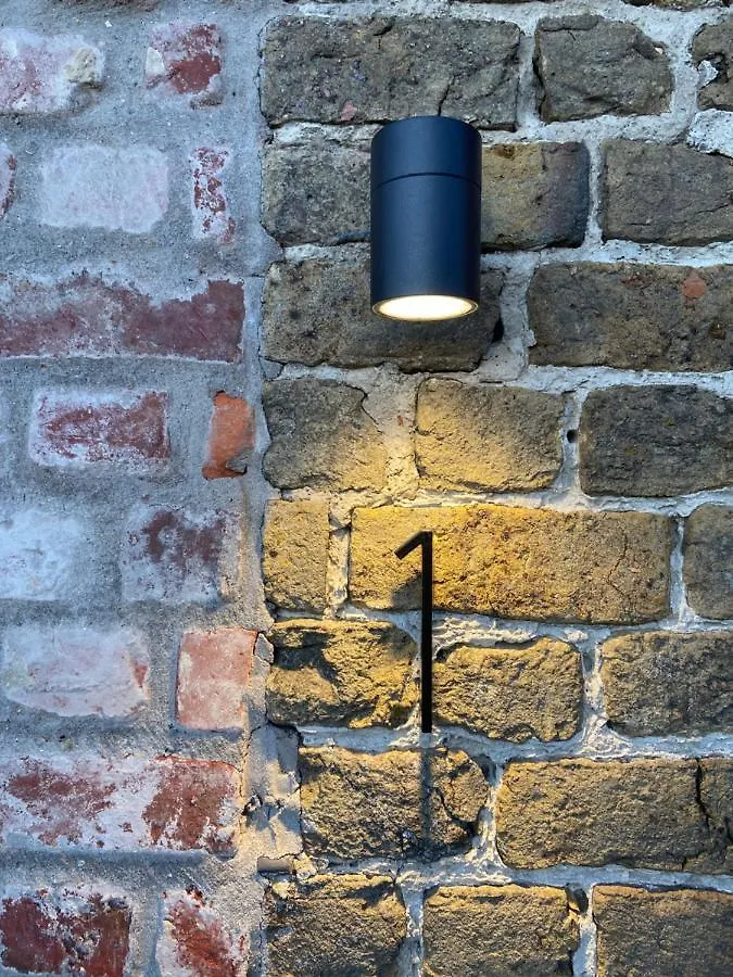 Bbrut Panzió Brugge